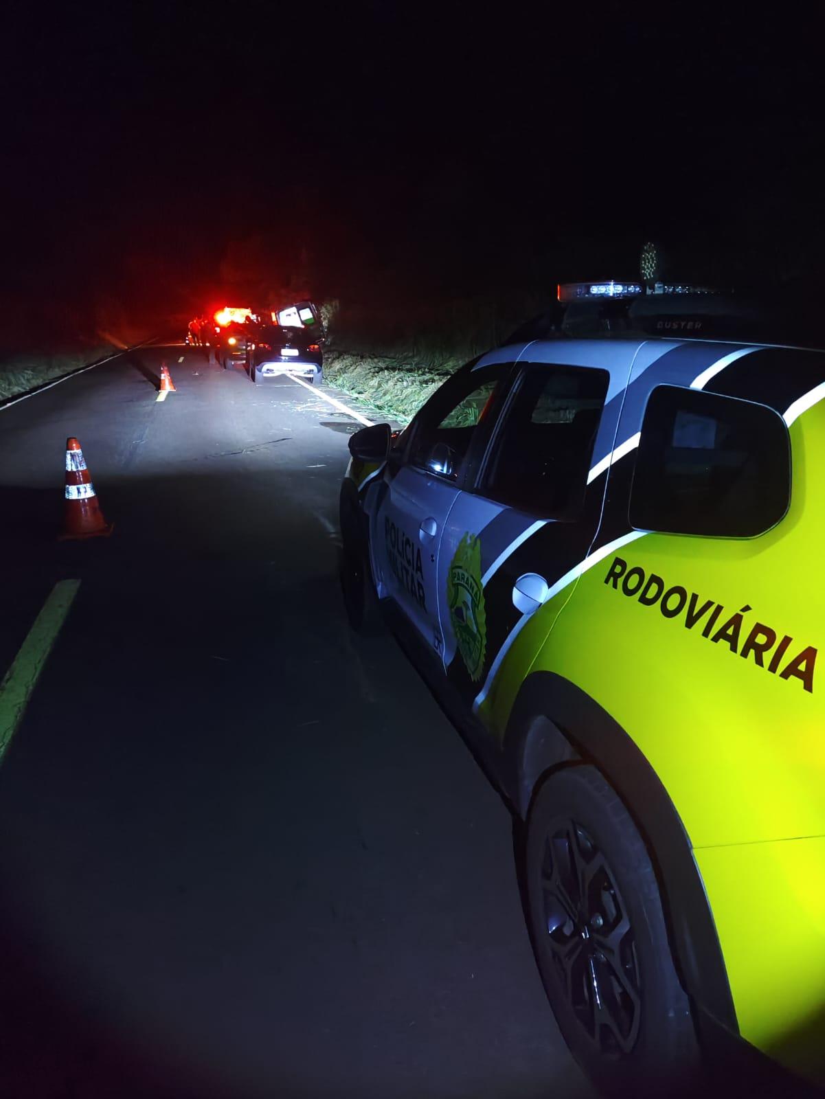 Motorista de ambulância morre em acidente com animal na pista