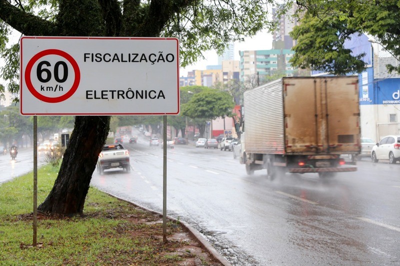 Número de acidentes com vítimas reduz em 70% na Avenida Colombo em Maringá
