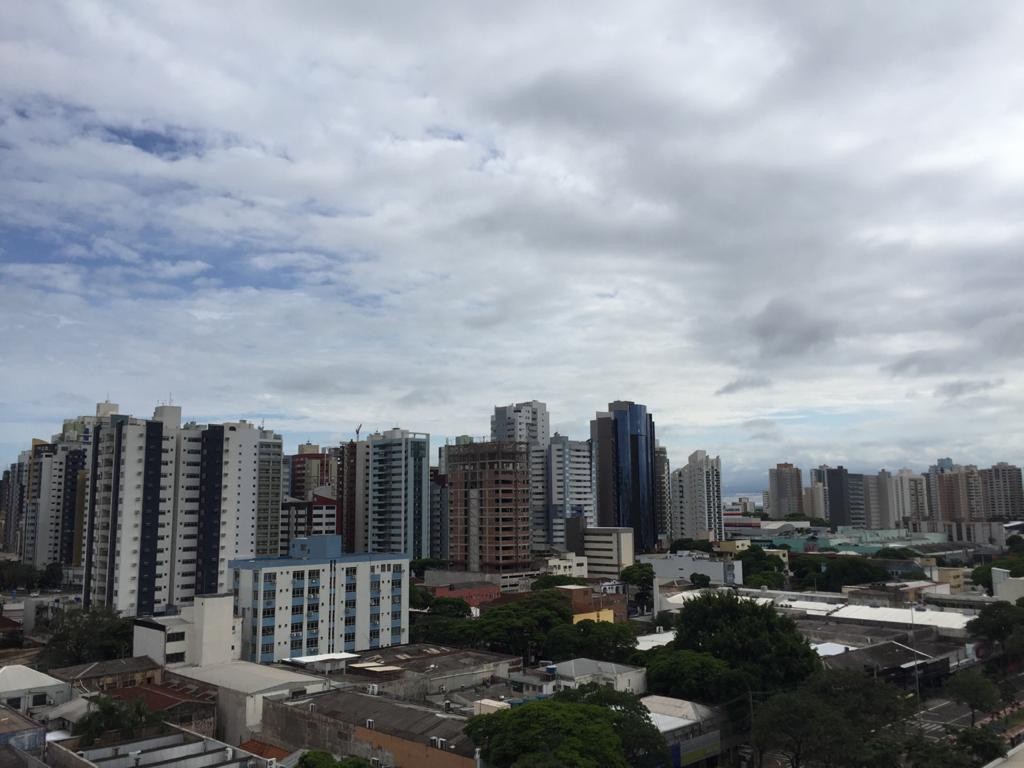Maringá tem domingo com chuva e máxima de 25°C, indica previsão