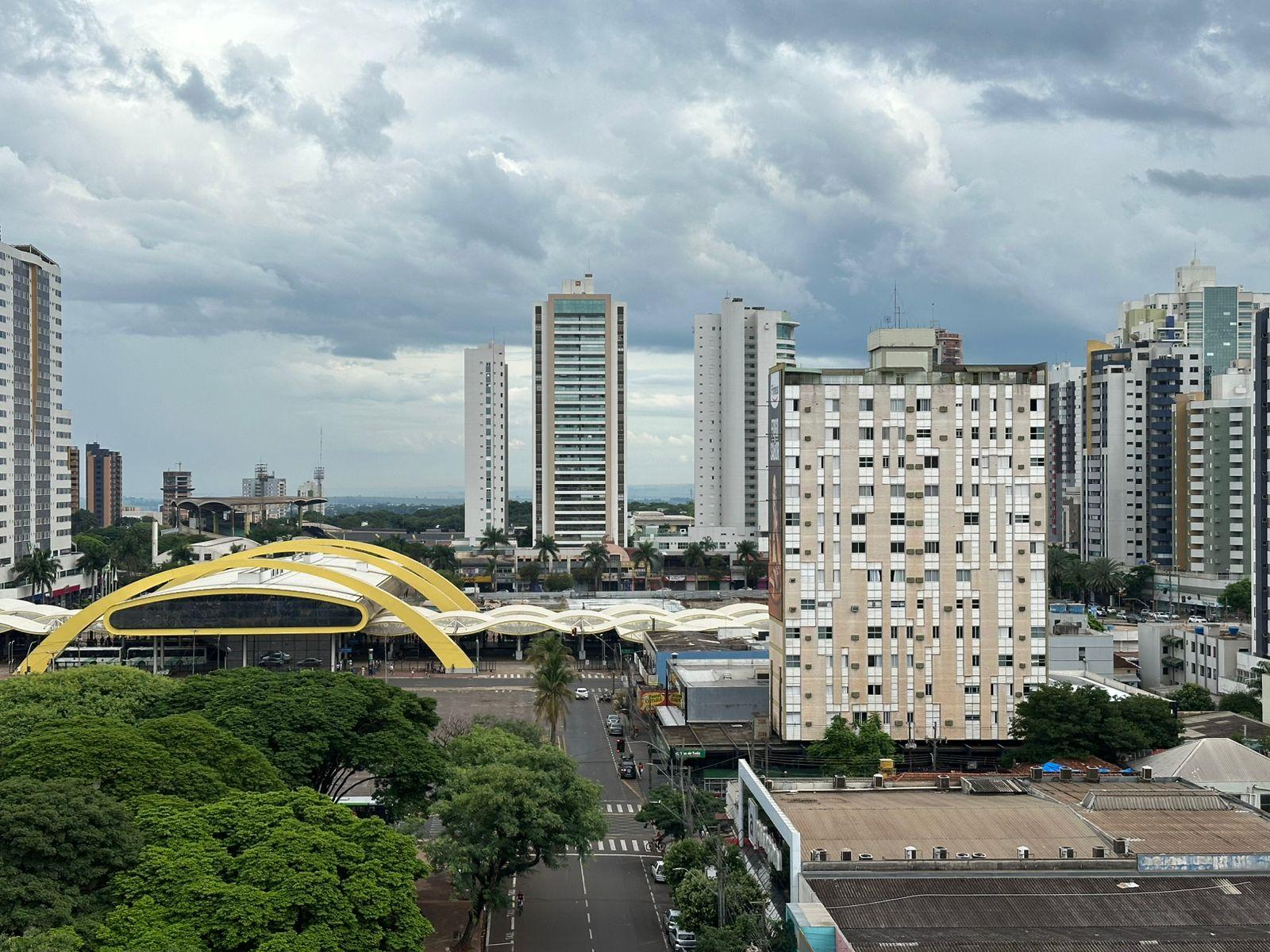 Veja a previsão do tempo para esta segunda-feira (2)
