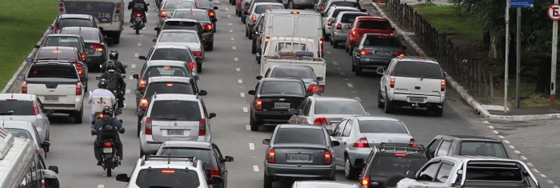 IPVA não será entregue neste ano pelos Correios no Paraná