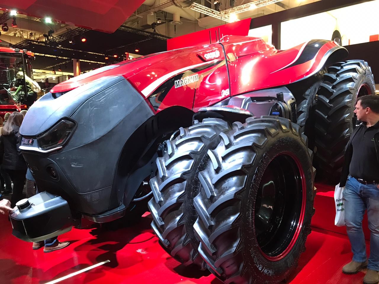 Agritechnica agrega em conhecimento ao produtor