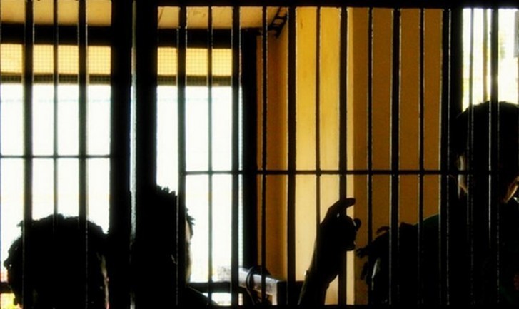 Projeto proíbe a separação de presos por facções