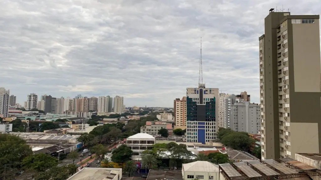 Veja a previsão do tempo para este domingo (14) em Maringá