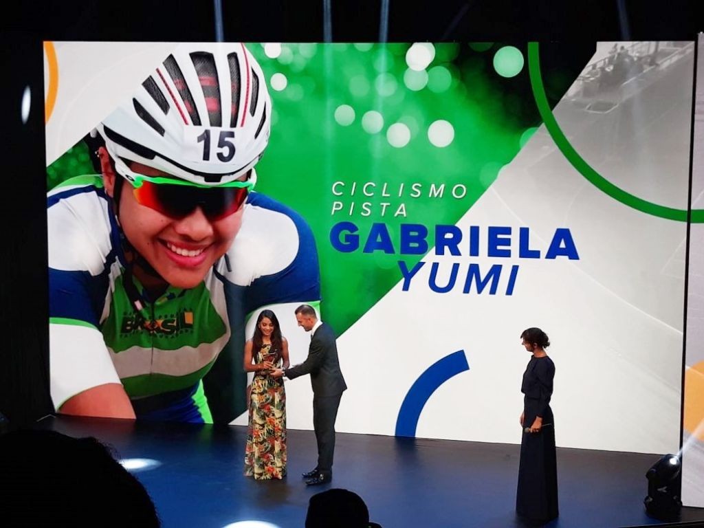 Atleta maringaense recebe prêmio Brasil Olímpico