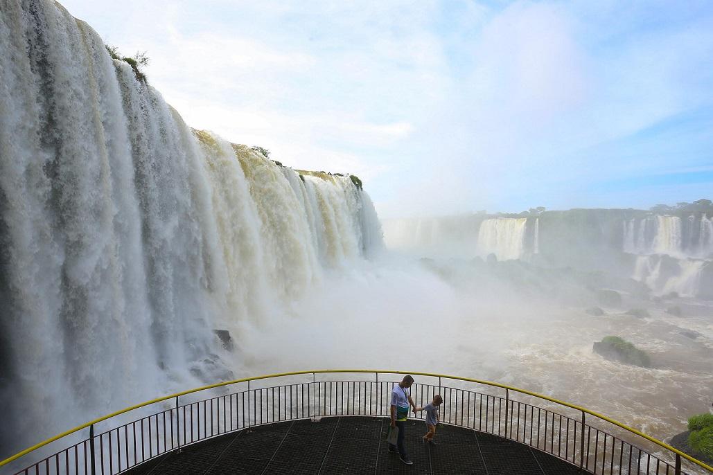 Parque Nacional do Iguaçu emite alerta contra golpe em ingressos das Cataratas
