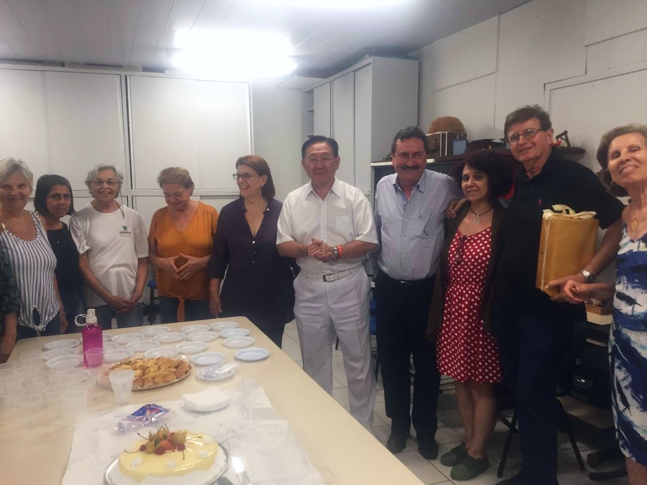 Não importa a idade do aluno, ensinar é um gesto de amor que transforma a sociedade