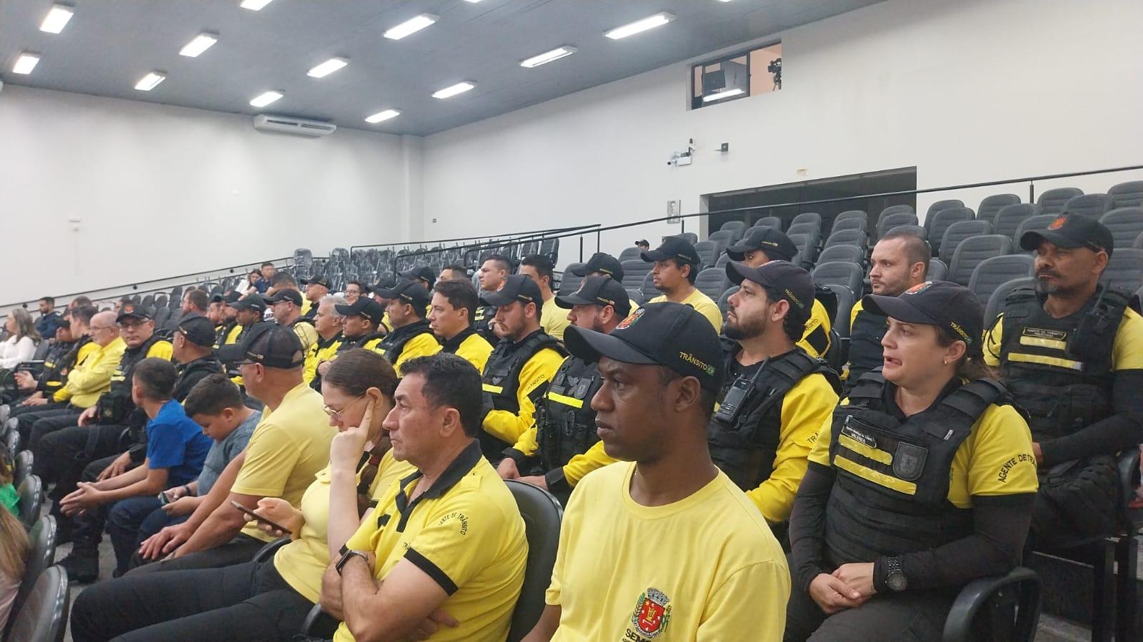 Projeto permite o uso de arma de choque por agentes de trânsito