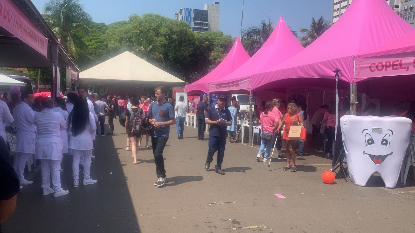 Evento leva saúde e serviços gratuitos para a população em Maringá