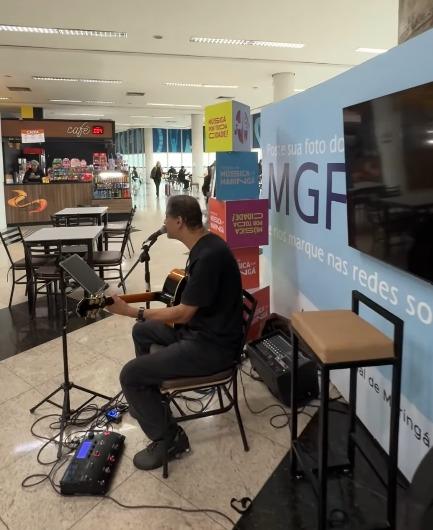 Festival de Música espalha melodias e letras por Maringá