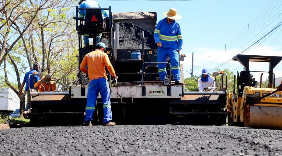 Secretário explica por que Avenida João Paulino foi recapeada e quando região norte será contemplada