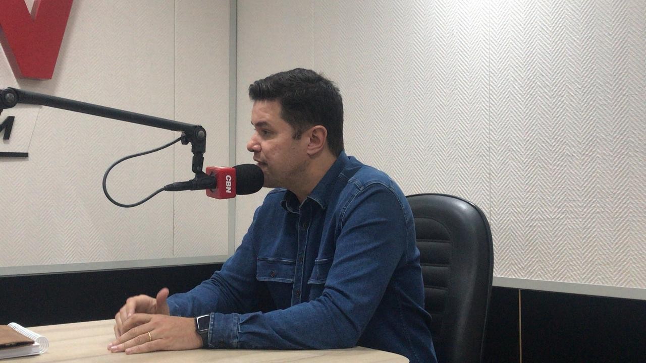 Governo reduz gastos e quer planejar ações