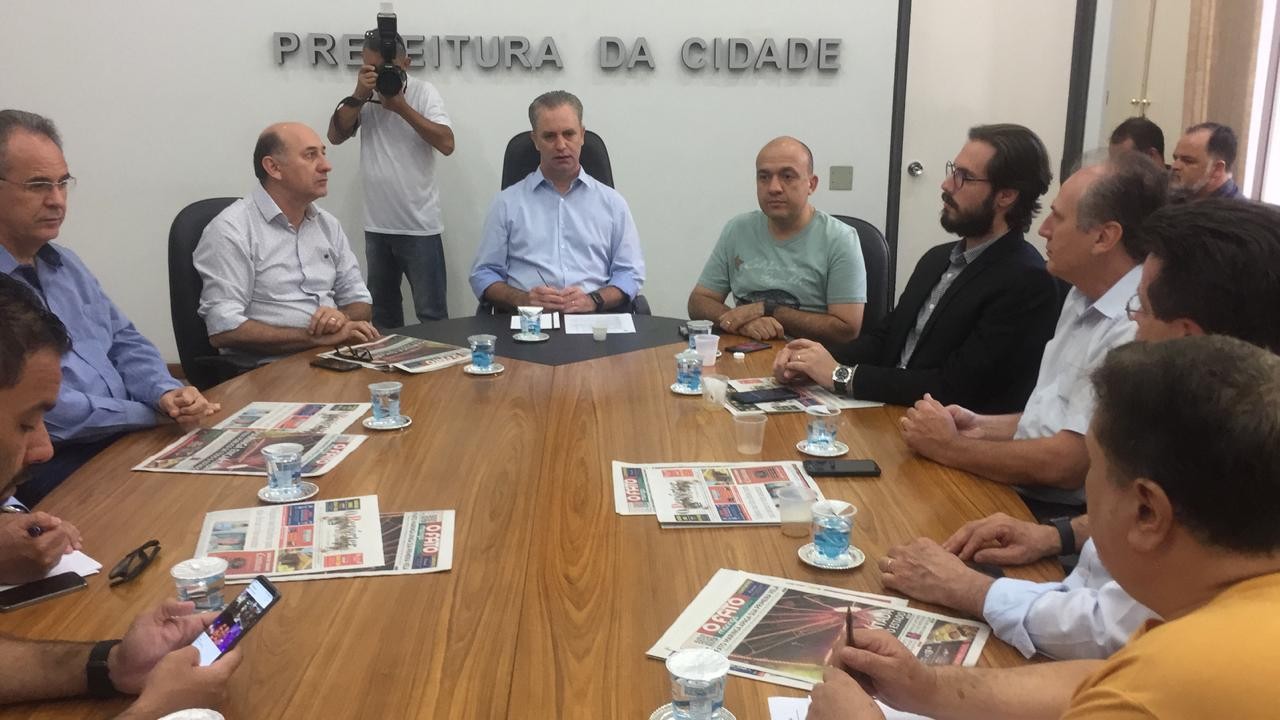 Terreno do antigo IML de Maringá poderá virar cemitério vertical