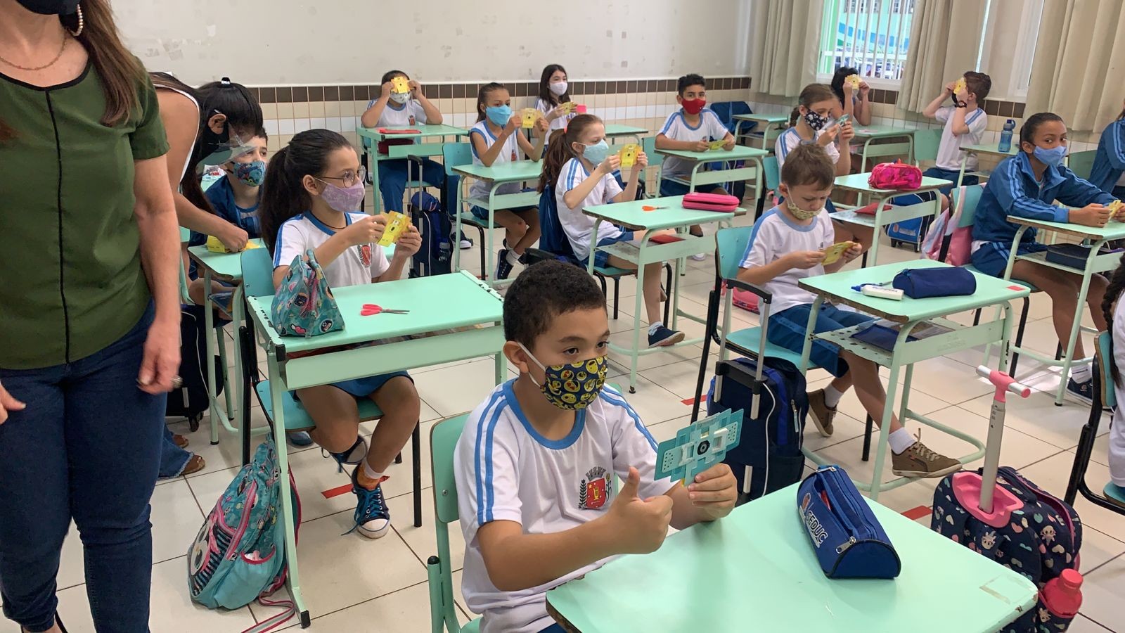 “Por enquanto não há previsão de retorno do ensino integral”, diz secretária