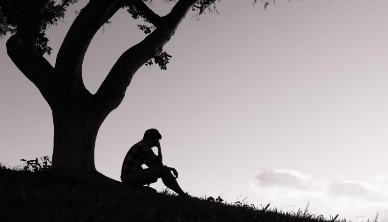 ‘Todo excesso esconde uma falta’