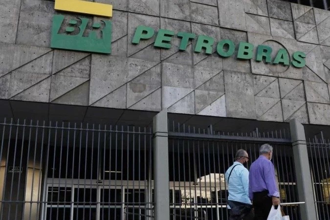 Petrobras elevará o preço do diesel nas refinarias