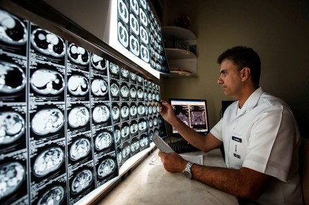 FAB seleciona candidatos para curso de adaptação de médicos da Aeronáutica