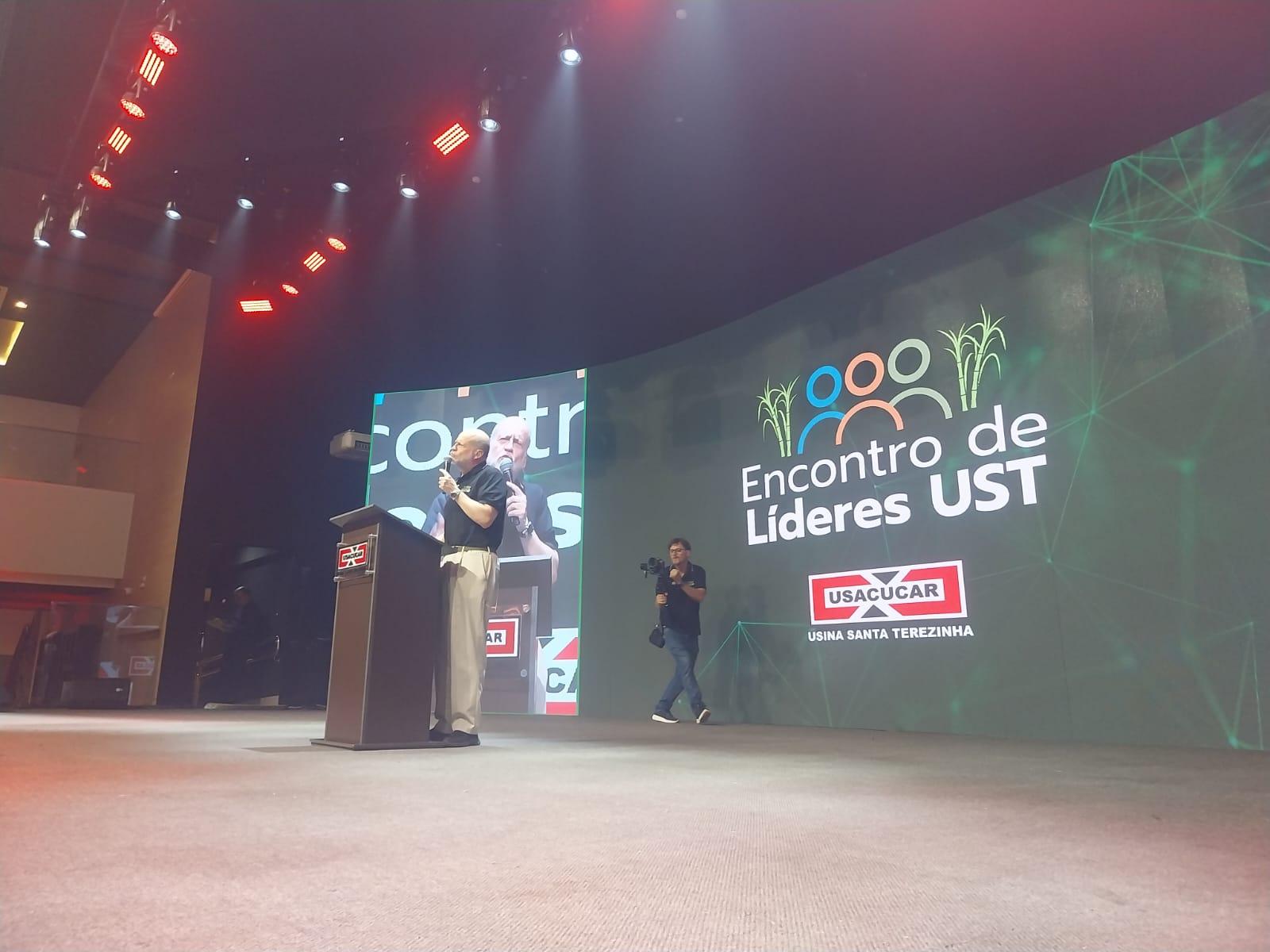 Clóvis de Barros Filho é palestrante no Encontro de Líderes da UST