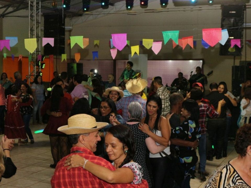Festa junina mais tradicional de Maringá já acontece há 40 anos