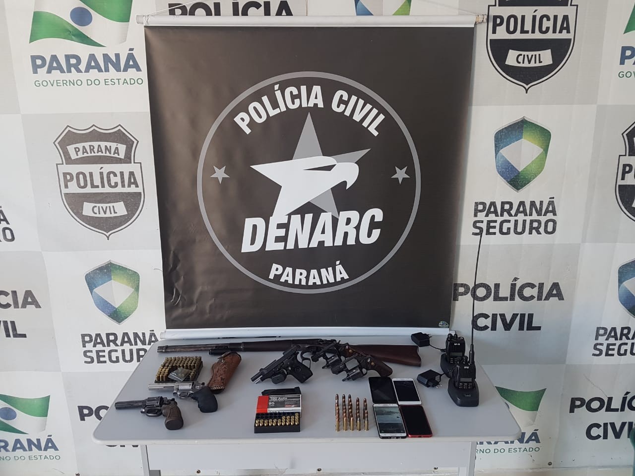 Denarc de Maringá prende quatro em Querência do Norte