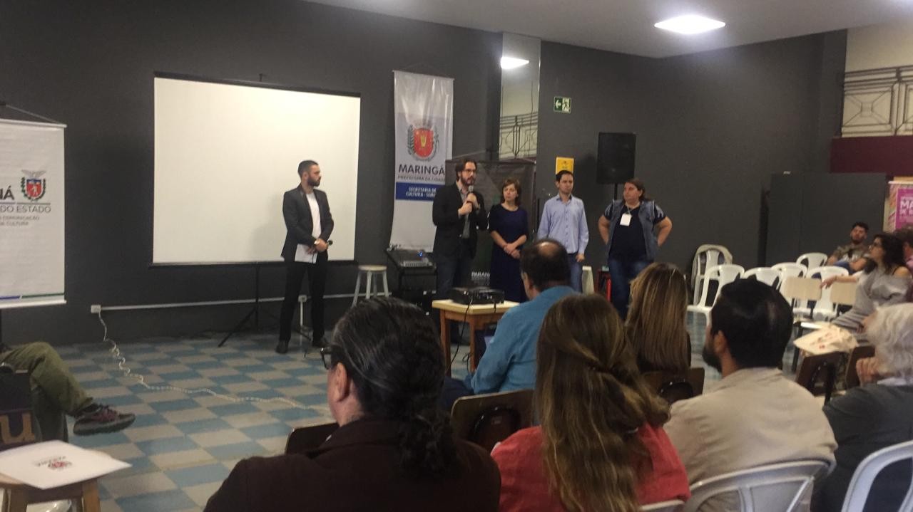 Descentralização é principal demanda de artistas e produtores