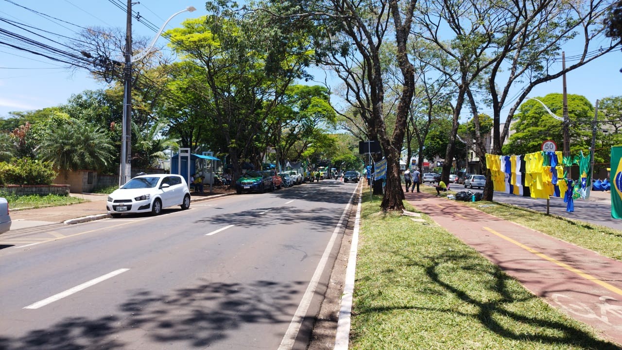 Trânsito na Avenida Mandacaru está fluindo normalmente, diz secretário