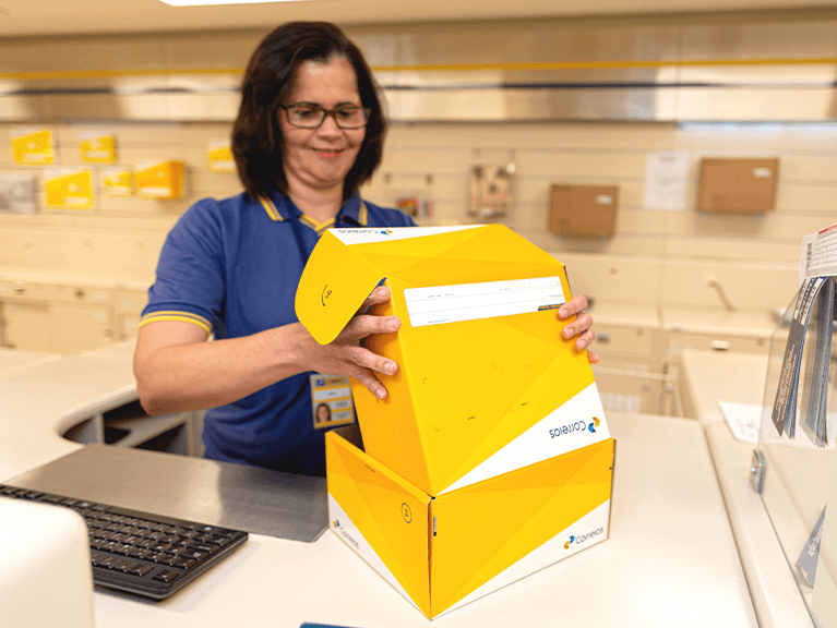 Embalagens de correspondências com dados pessoais podem facilitar a ação de golpistas