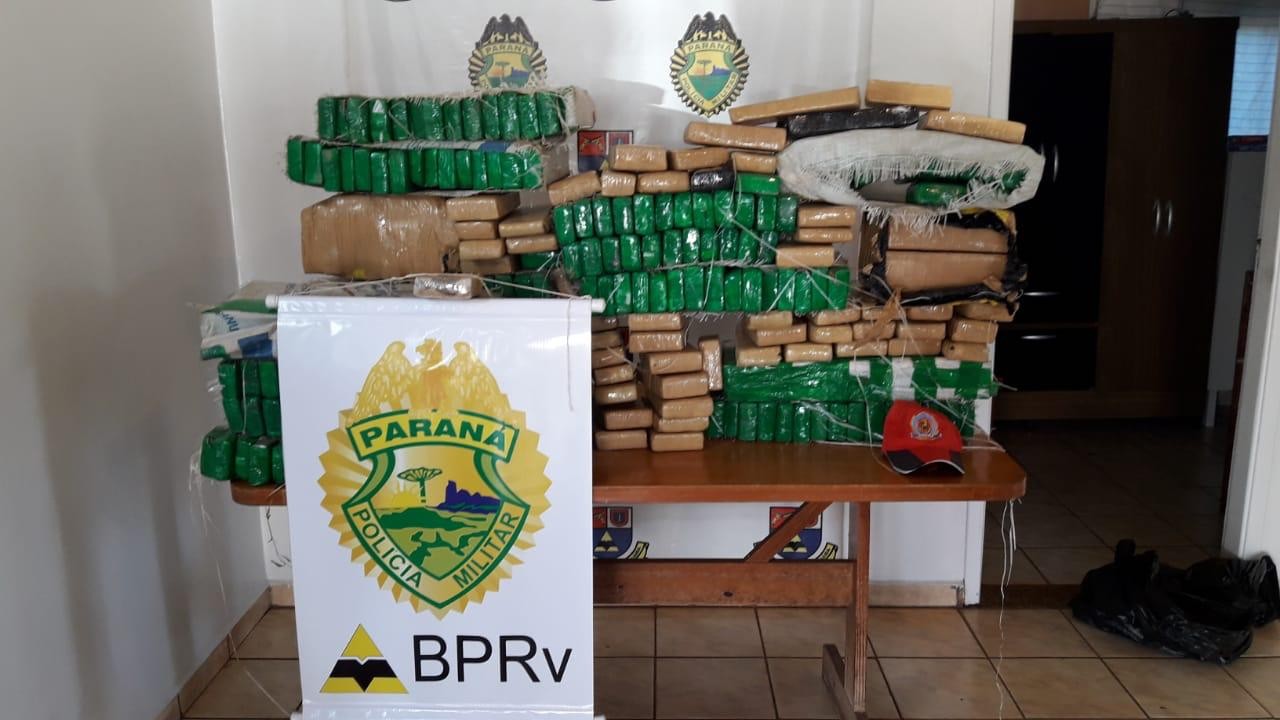 Homem é preso com 349 tabletes de maconha em Umuarama