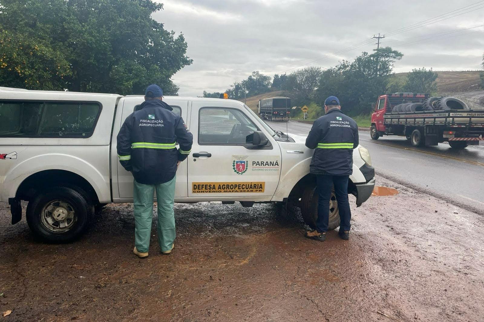 Três pessoas são presas por contrabando de agrotóxicos