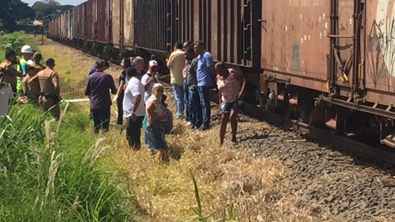 Idoso morre atropelado por trem em Sarandi