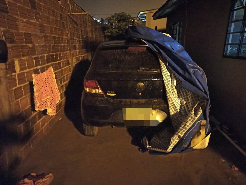 Equipe da Rotam de Sarandi encontra veículo usado em crime