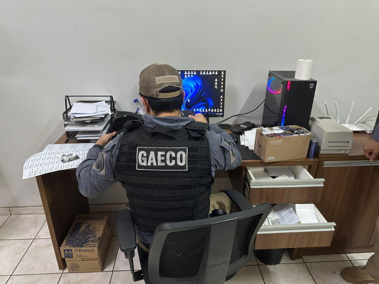 Gaeco cumpre mandados contra venda de cosméticos falsificados em Londrina