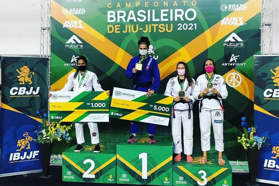 Atletas maringaenses conquistam ouro no Campeonato Brasileiro de Jiu-Jitsu