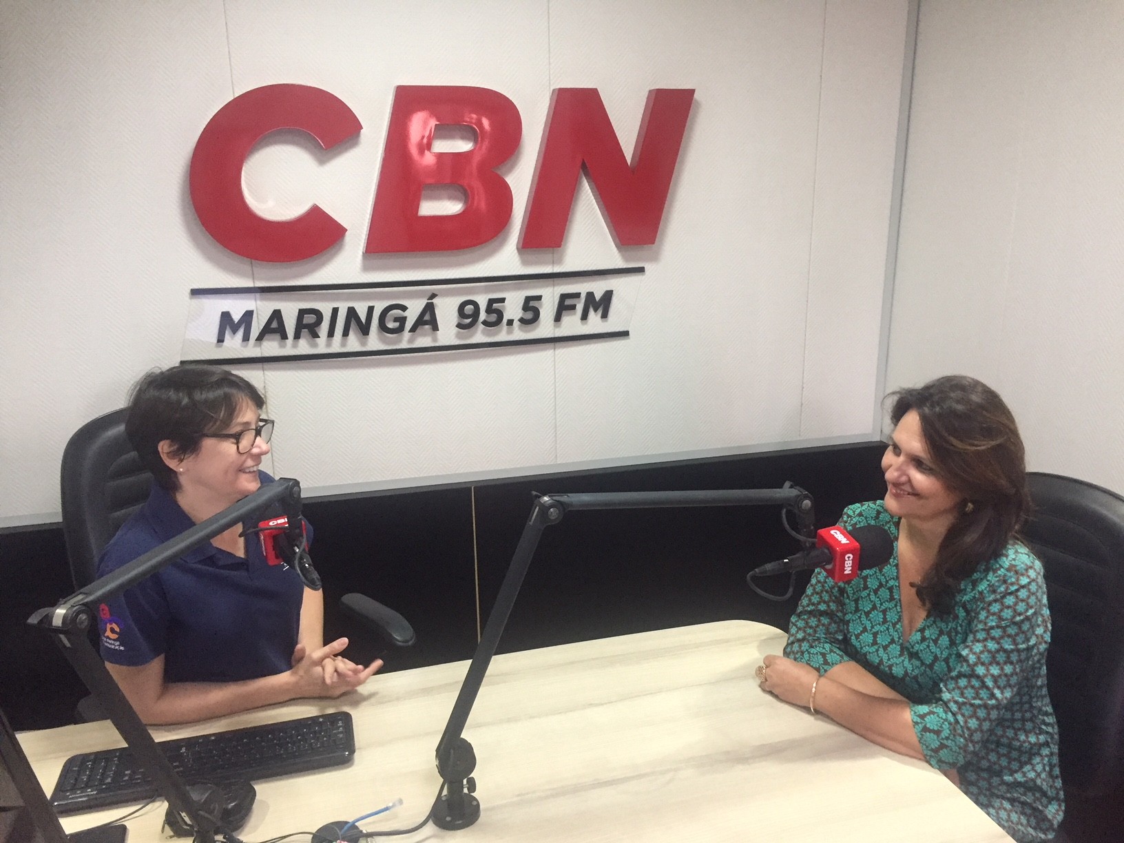 A vida moderna sobrecarrega a mulher de cobranças