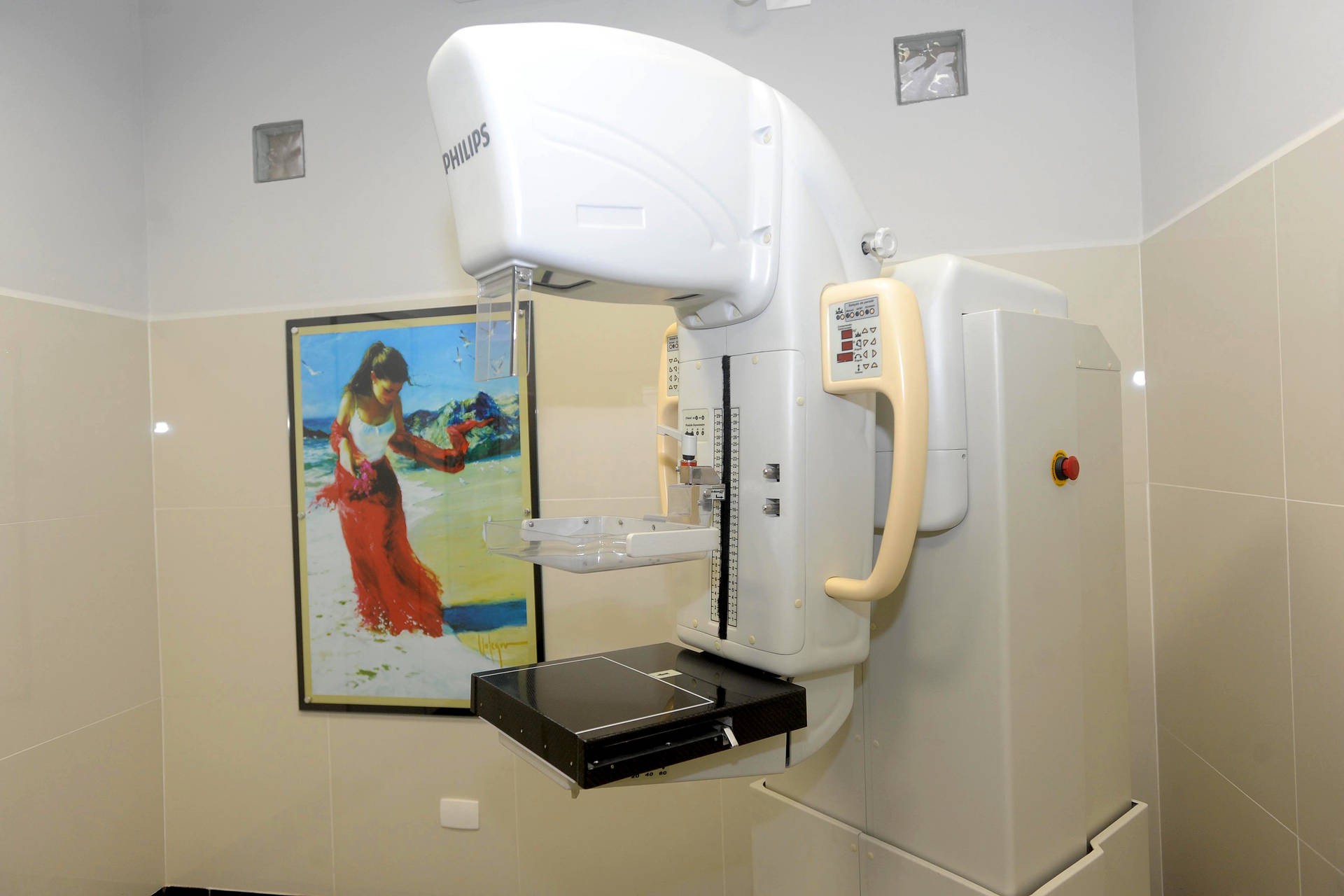 Procura por exames de detecção precoce de câncer cai quase 50% no Paraná, aponta Sesa