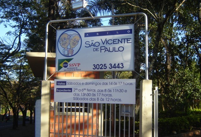 Asilo São Vicente de Paulo em Maringá tem surto de Covid-19