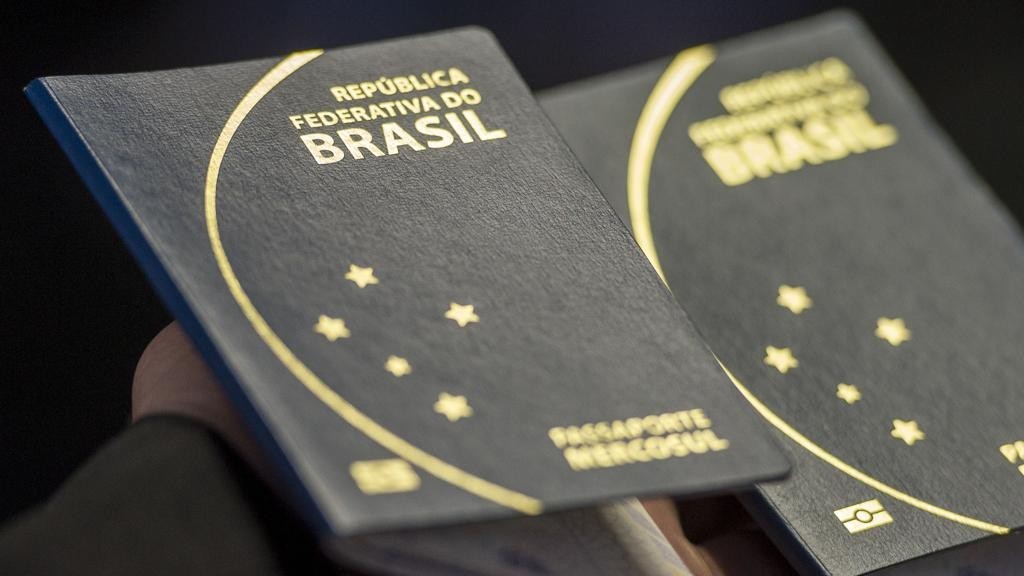 Polícia Federal dobra emissão de passaportes em Maringá a partir de dezembro