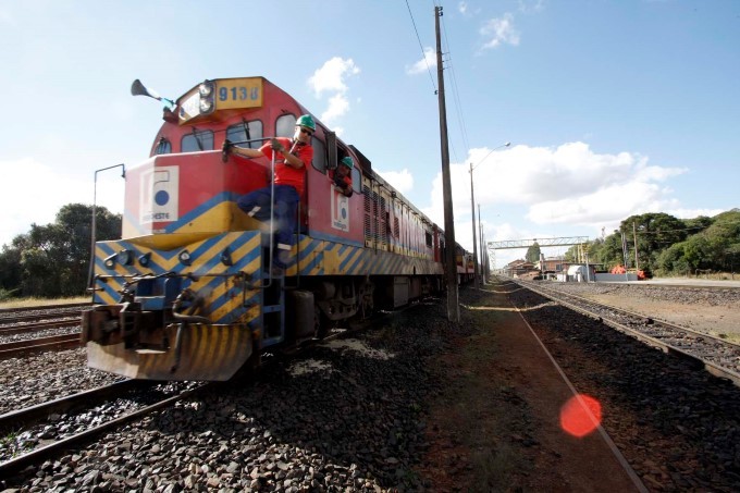 Estudos para ligar ferrovia paranaense ao MS estão avançados