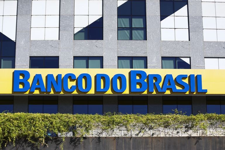 Banco do Brasil abre concursos com vagas para escriturário