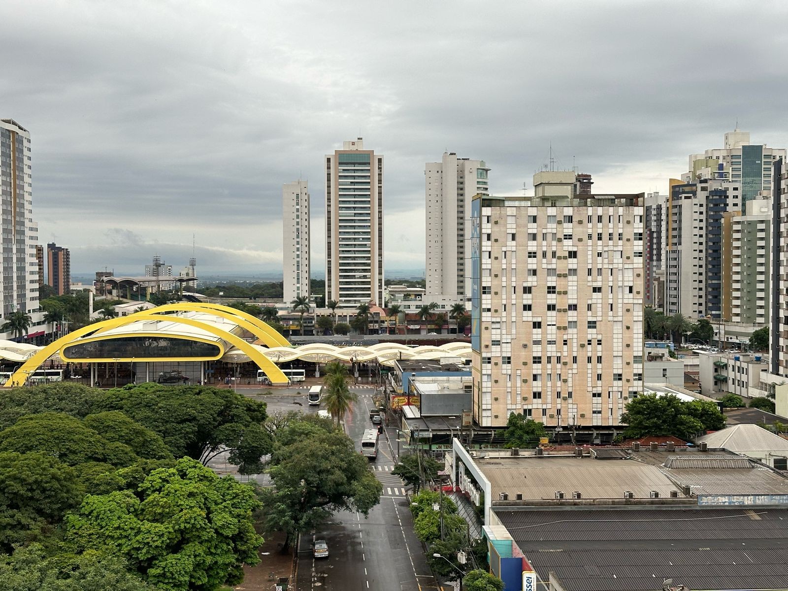 Veja como fica o tempo em Maringá nesta segunda-feira (15)
