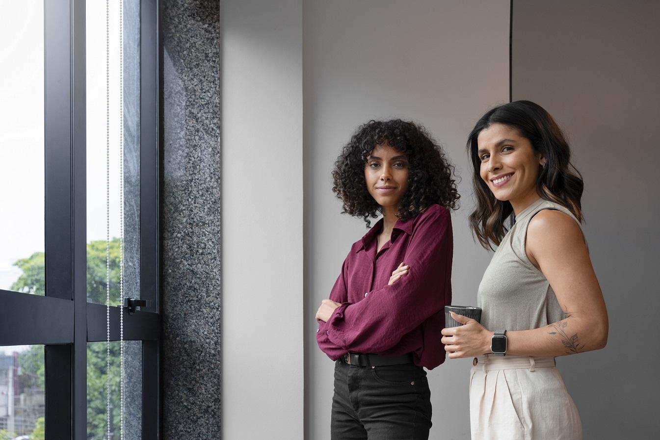 75% das mulheres na liderança já vivenciaram a ‘síndrome do impostor’