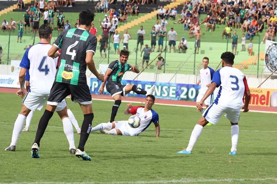 Em casa, Maringá empata com o Paraná