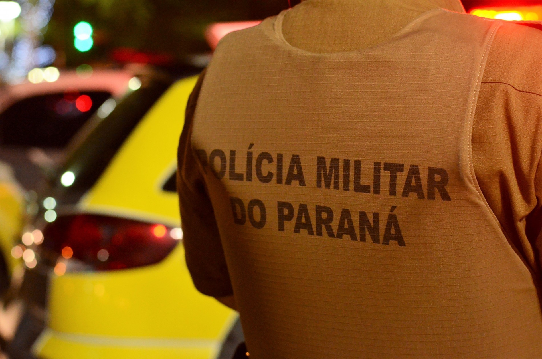 Motorista embriagado é preso após se envolver em acidente em Maringá