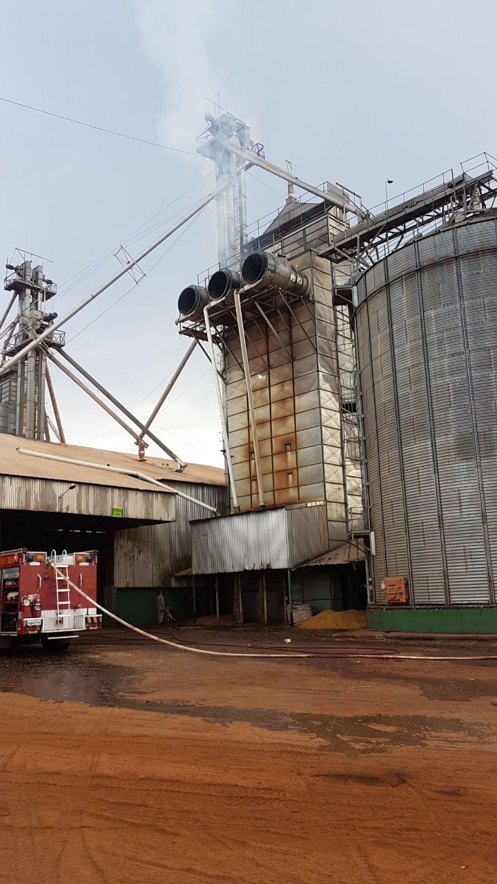 Secador de silo pega fogo