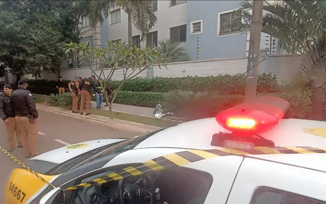 Homem é executado com tiros de fuzil na Avenida São Paulo, em Maringá