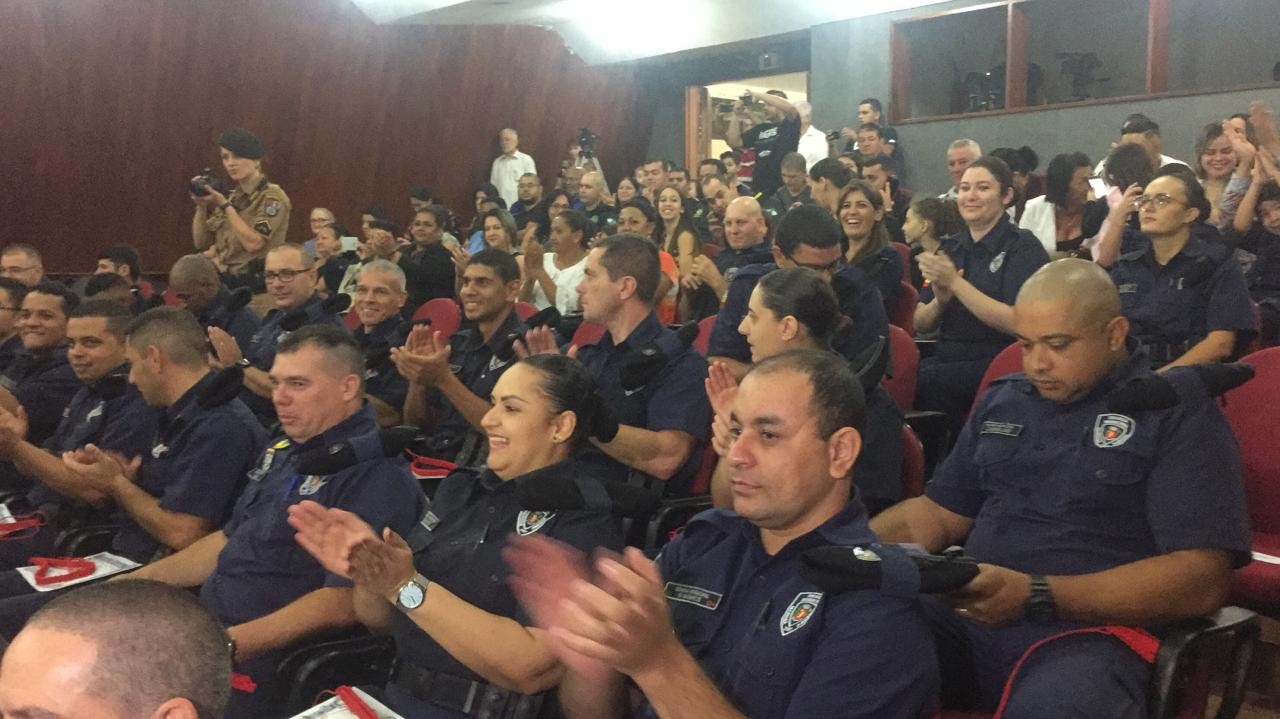 30 guardas concluem curso para porte de armas