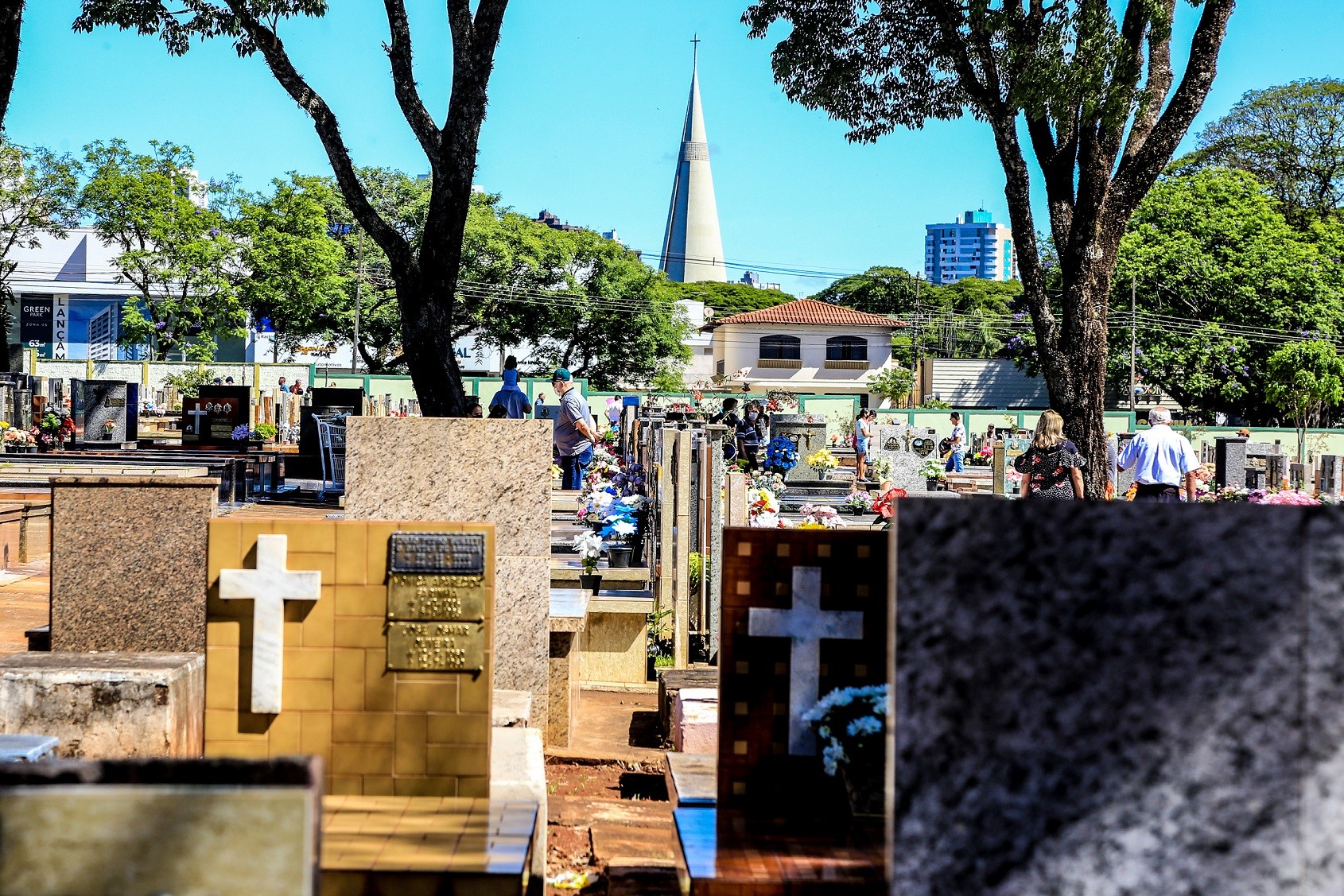 Prefeitura divulga prazos para serviços no Cemitério Municipal