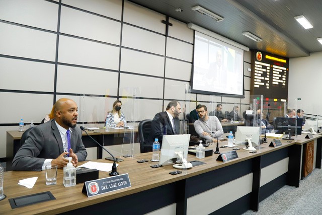 Câmara aprova realocação de R$ 9,3 mi em recursos para o Instituto Ambiental de Maringá