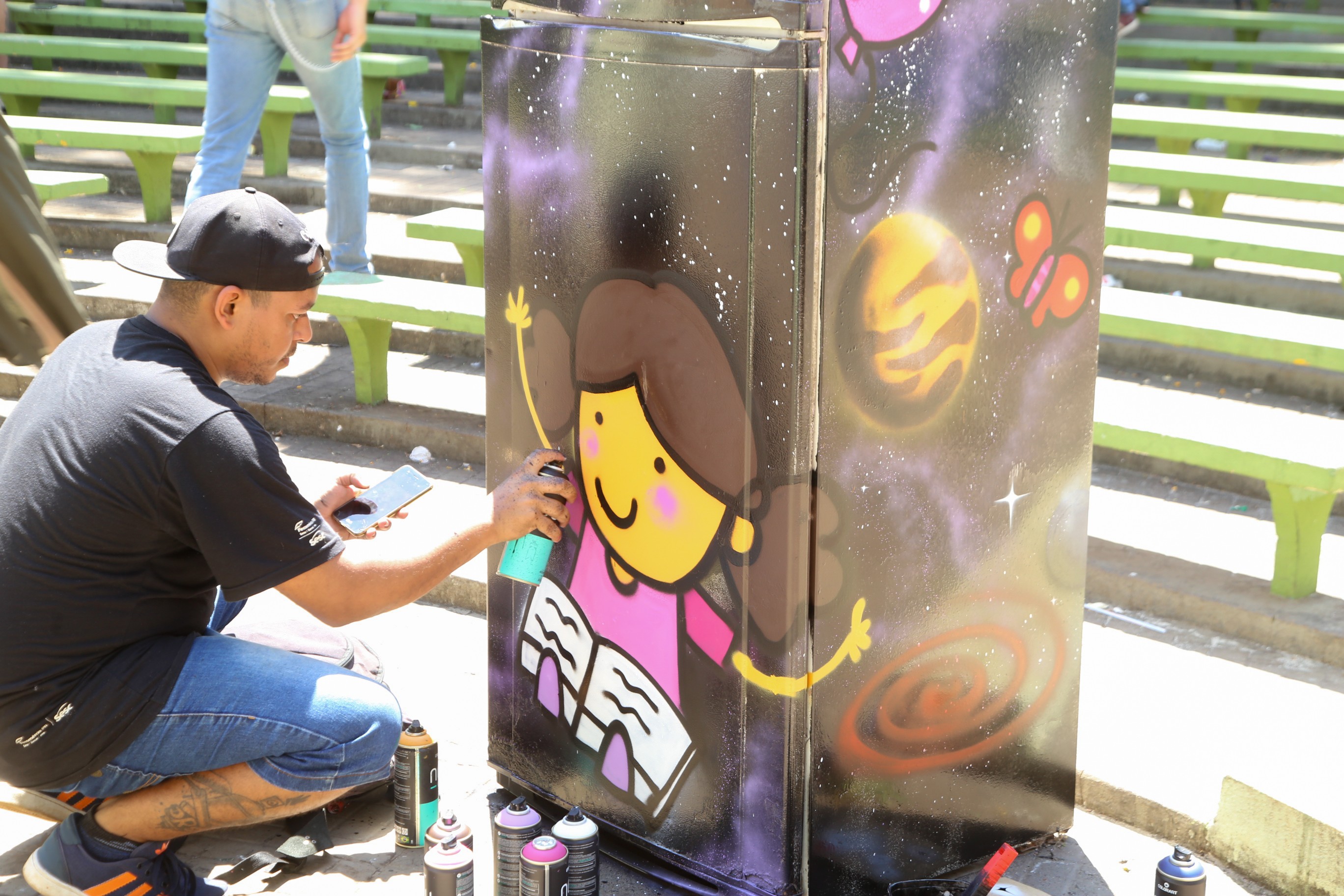 800 livros são arrecadados para “Geladotecas”