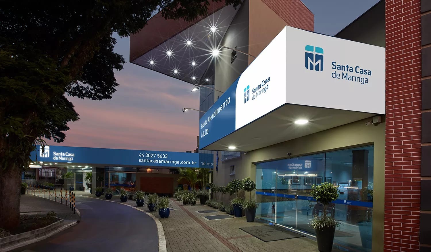 Santa Casa de Maringá recebe certificado de Acreditado Pleno